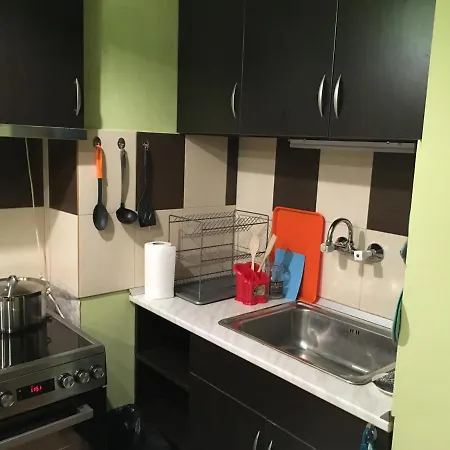 Spacious 2 Bedroom Near The City Center Apartment Sofia